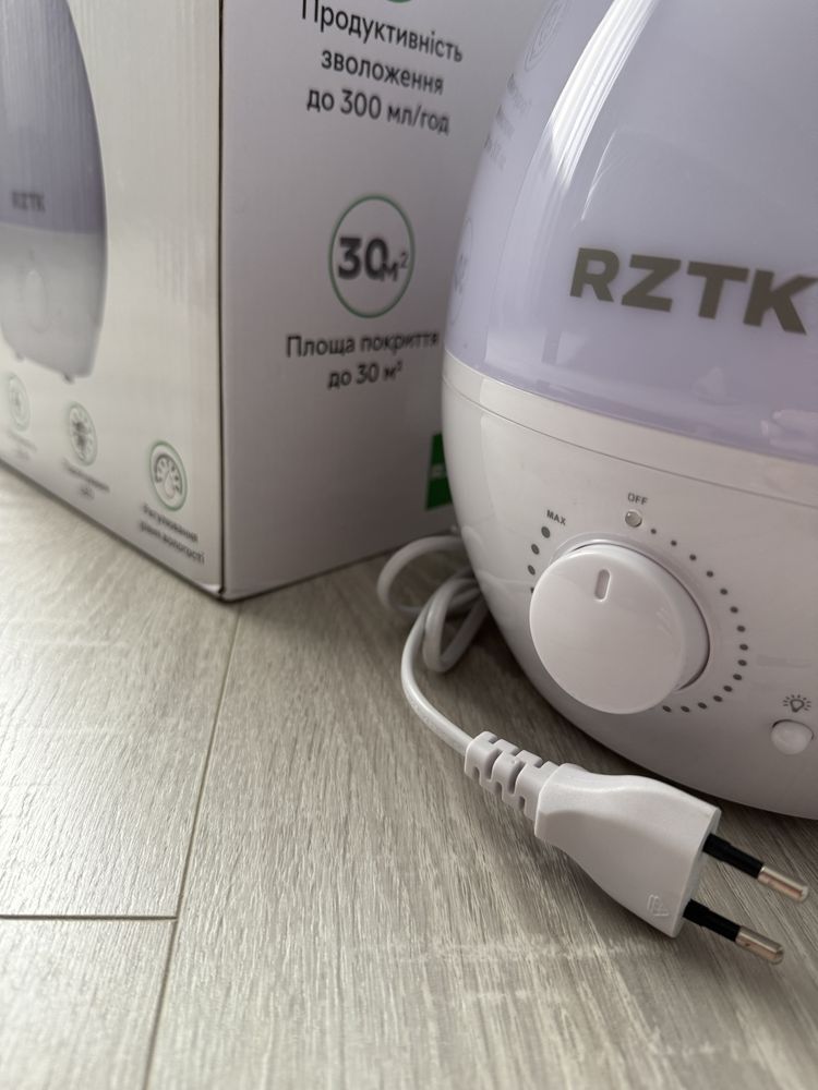 Зволожувач повітря RZTK HM 3034H LED