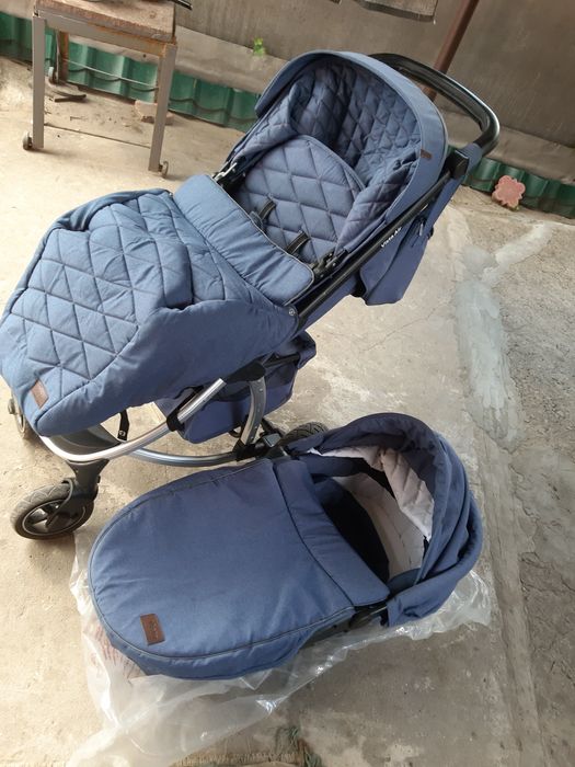 Продам коляску универсальную 2 в 1 Vista Air. Торг уместен