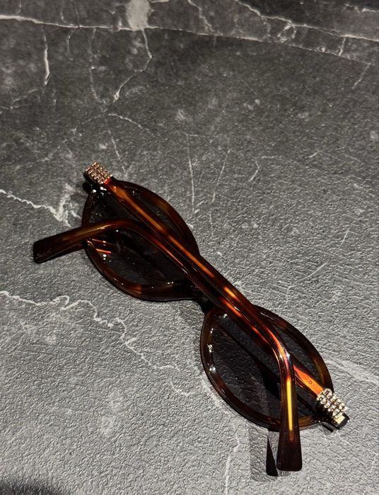 Okulary przeciedloneczne miu miu