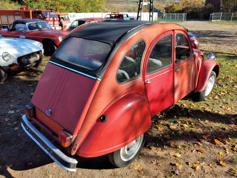 Sprzedam Citroena 2CV do dokonczenia renowacji