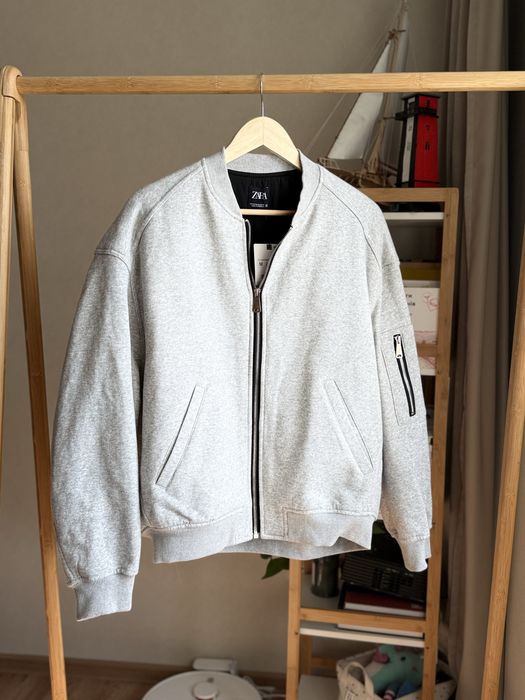 Новый бомбер Zara M размер