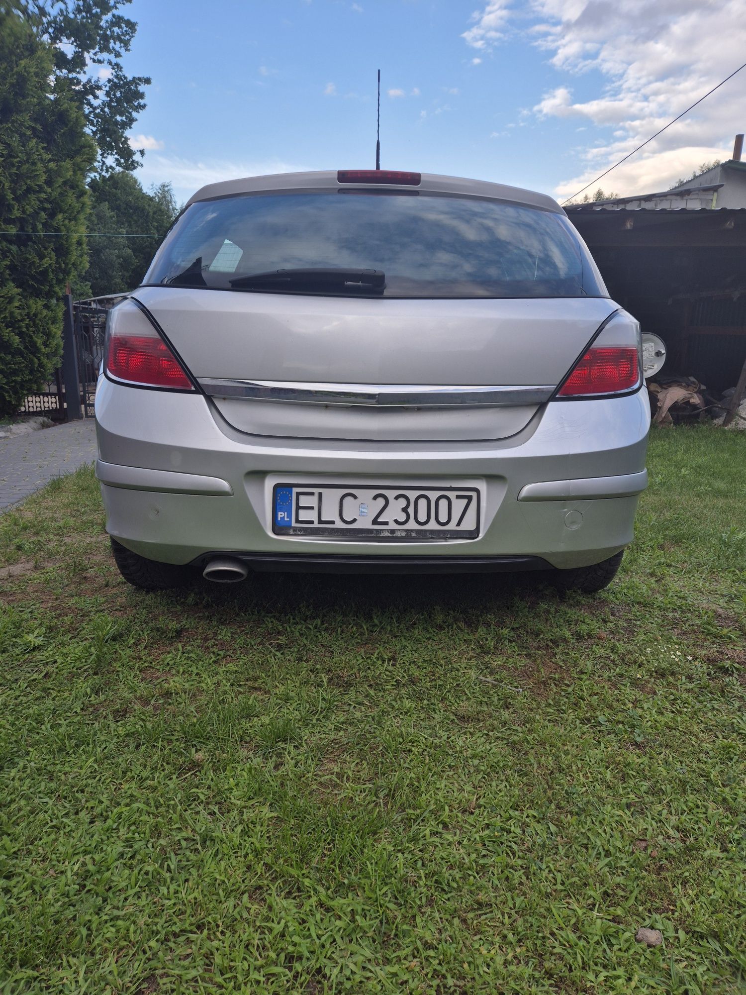 Opel Astra H 2004r 2.0TURBO 272 tys