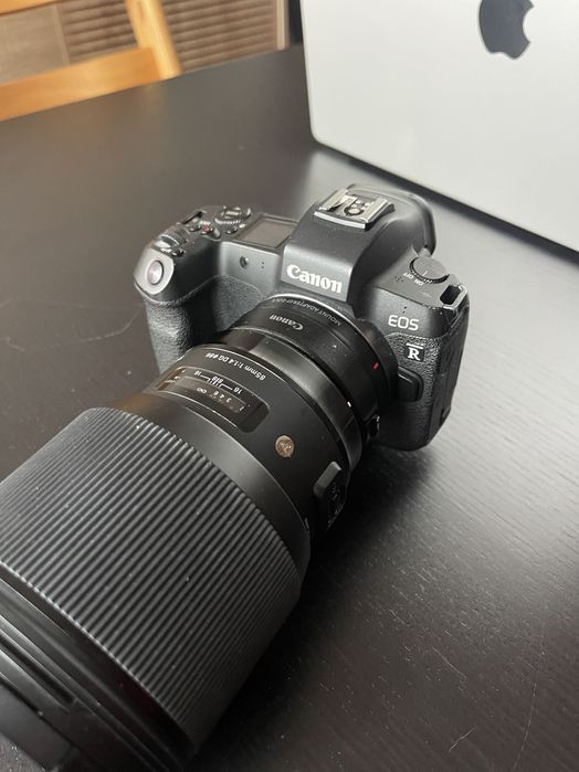 Canon EOS R + ADAP. EF EOS-R + LENTES RF35MM F1.8 + SIGMA ART 85MM 1.4