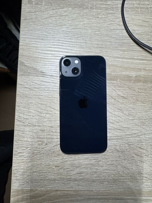 iPhone 13 128gb midnight blue