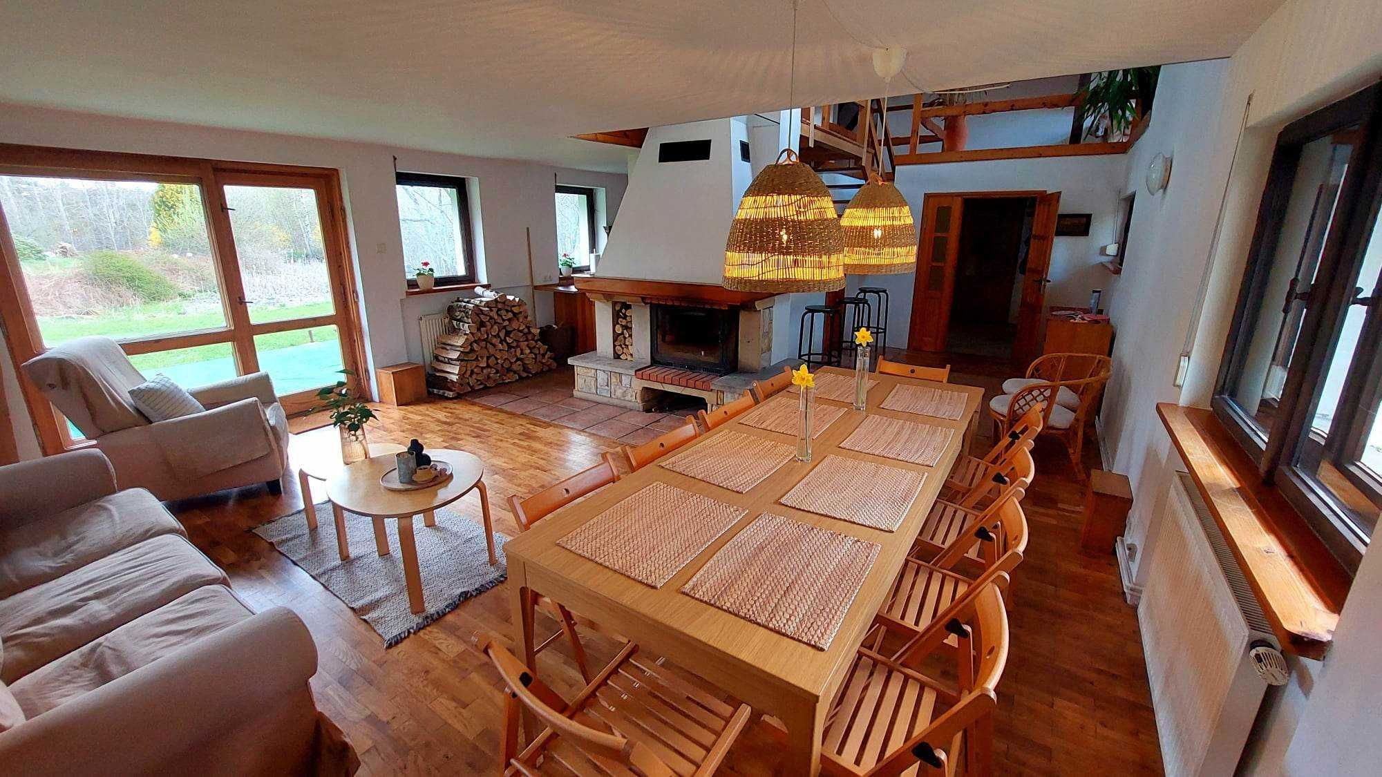 Dom na wynajem na Kaszubach z basenem do 10 os. sauna, ping pong itd