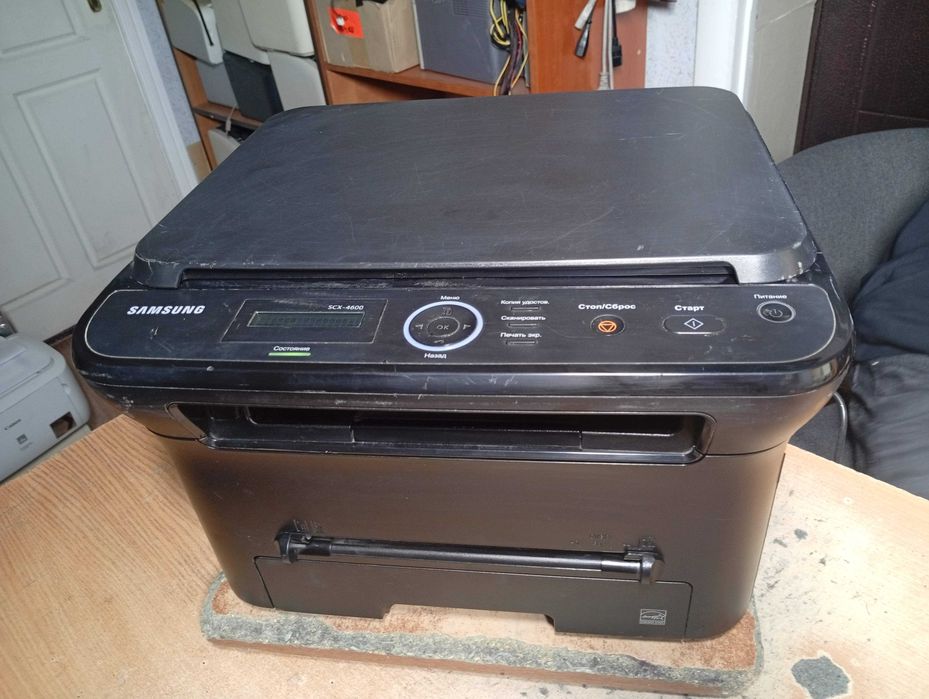 Лазерний БФП Samsung SCX-4600 (принтер/сканер/копір)