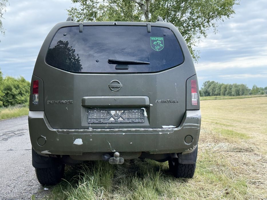 Ніссан Патфайндер/ Nissan Pathfinder