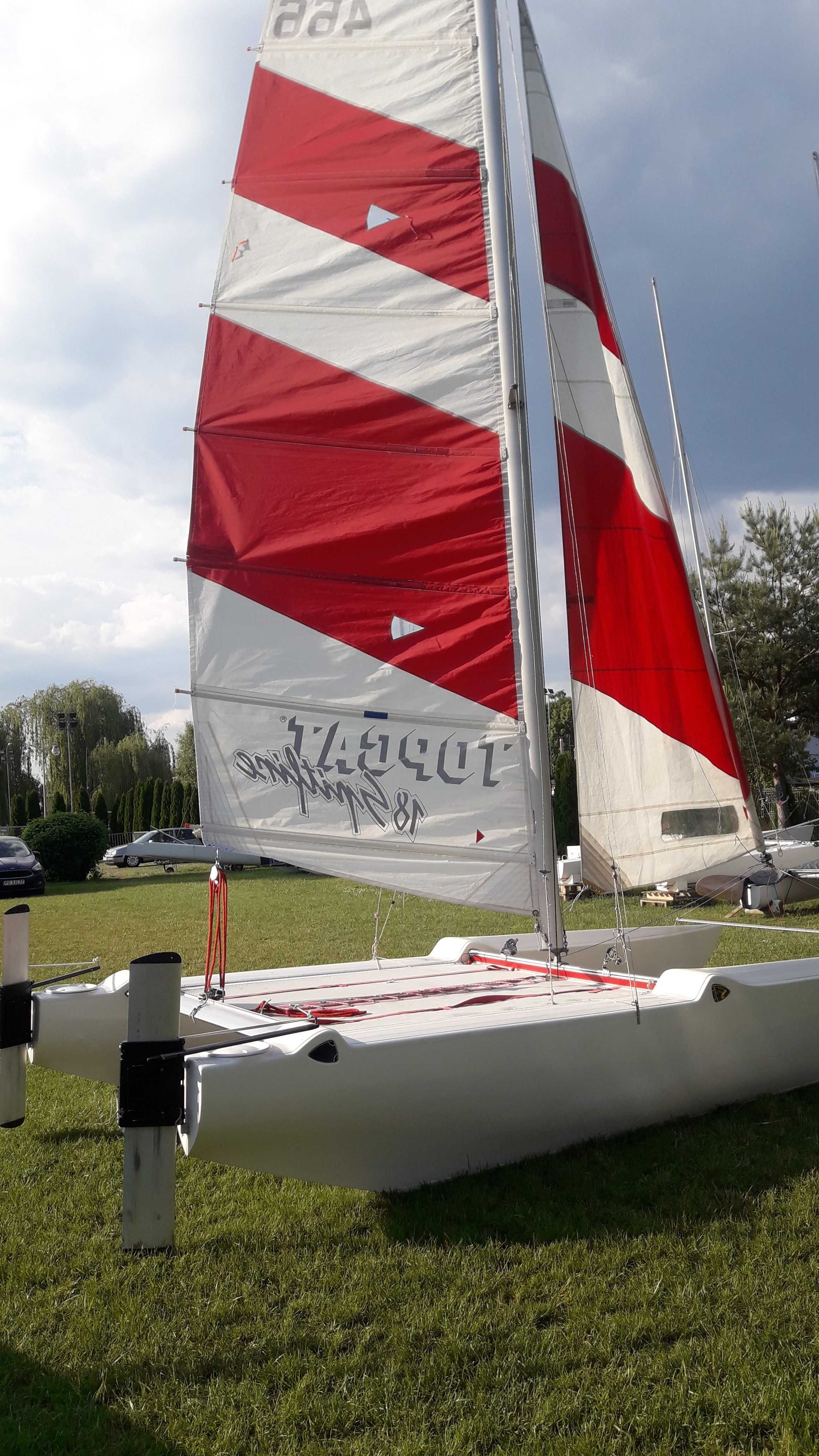 Katamaran  TOPCAT SP18
