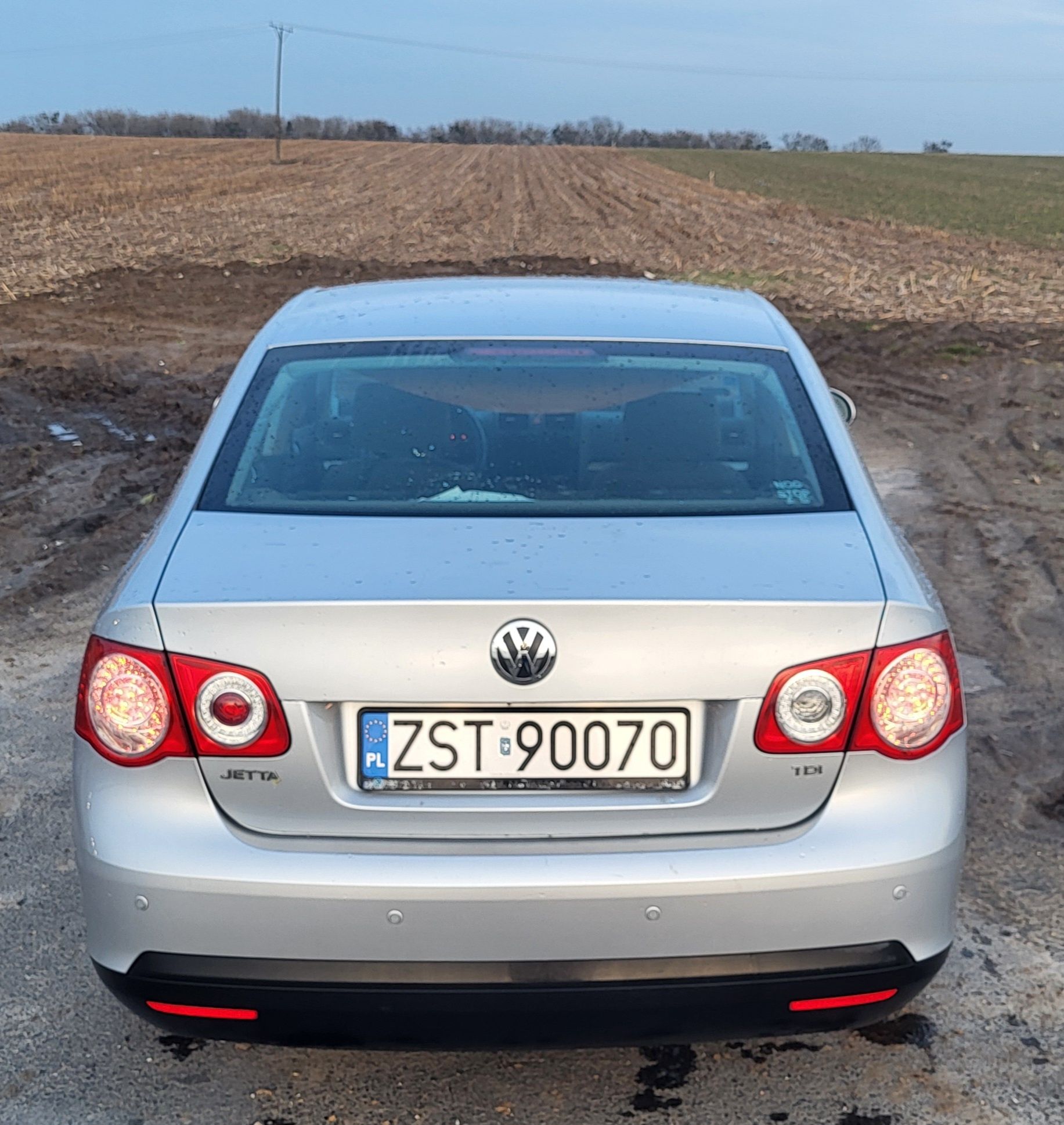 VW Jetta 1.9 tdi 105KM COMFORTLINE rozrząd dwumasa salon PL Alu BKC