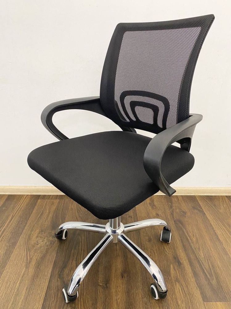 РАСПРОДАЖА офиса кресла крісла стільці стулья
