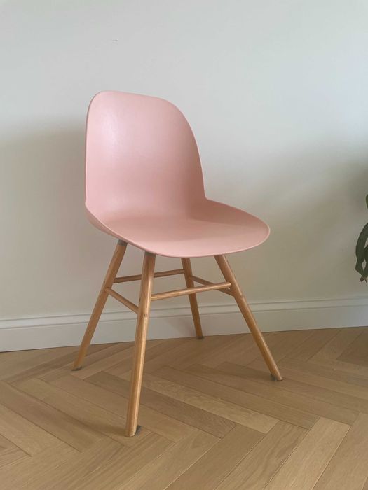 Krzesło Zuiver - Pudrowy Róż / Łososiowy