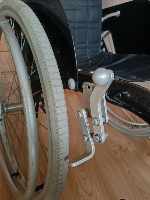 Wózek inwalidzki dla osoby doroslej