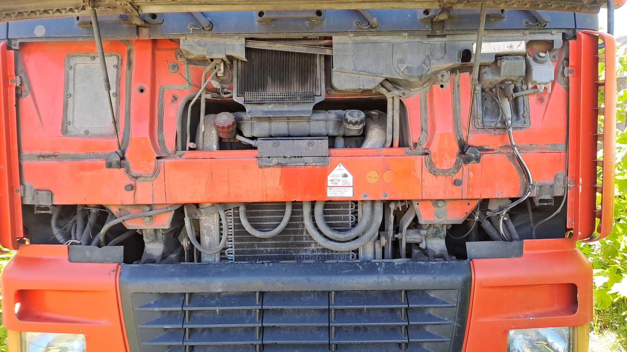 Тягач DAF XF 95 380