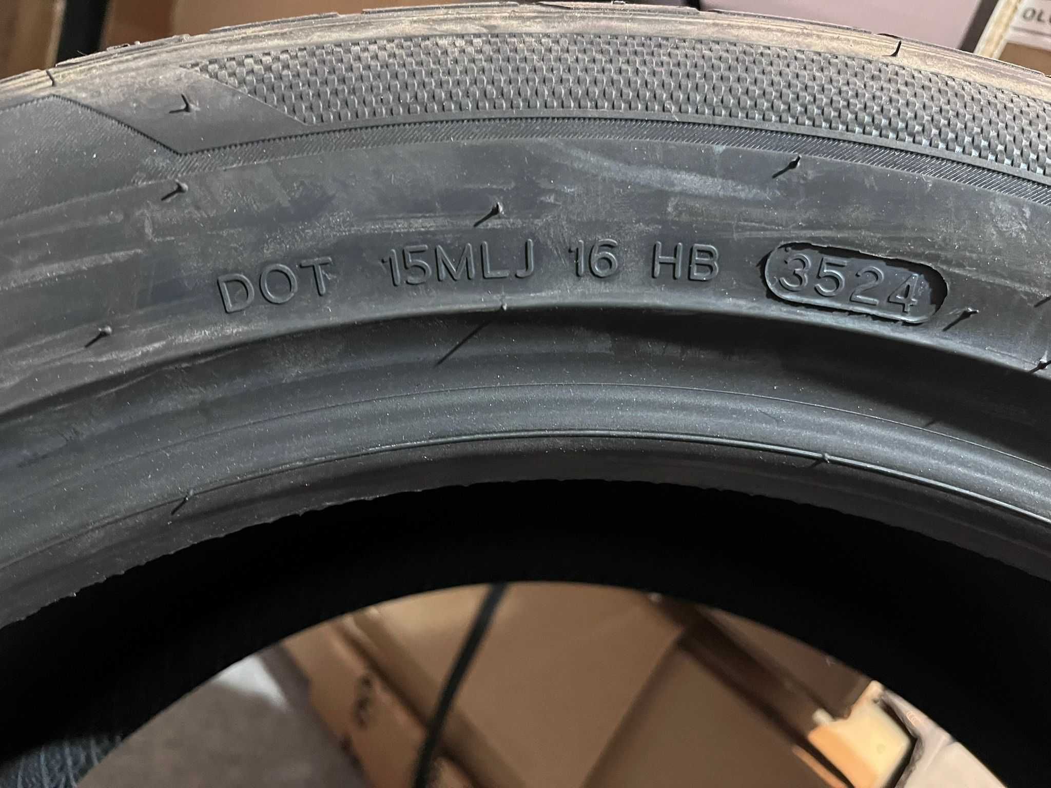 4 x Hankook Ventus S1 Evo3 235/50/R18