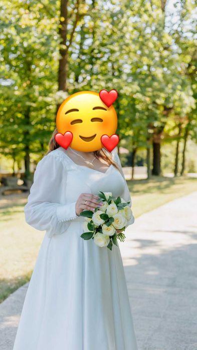 Продам  весільну сукню
