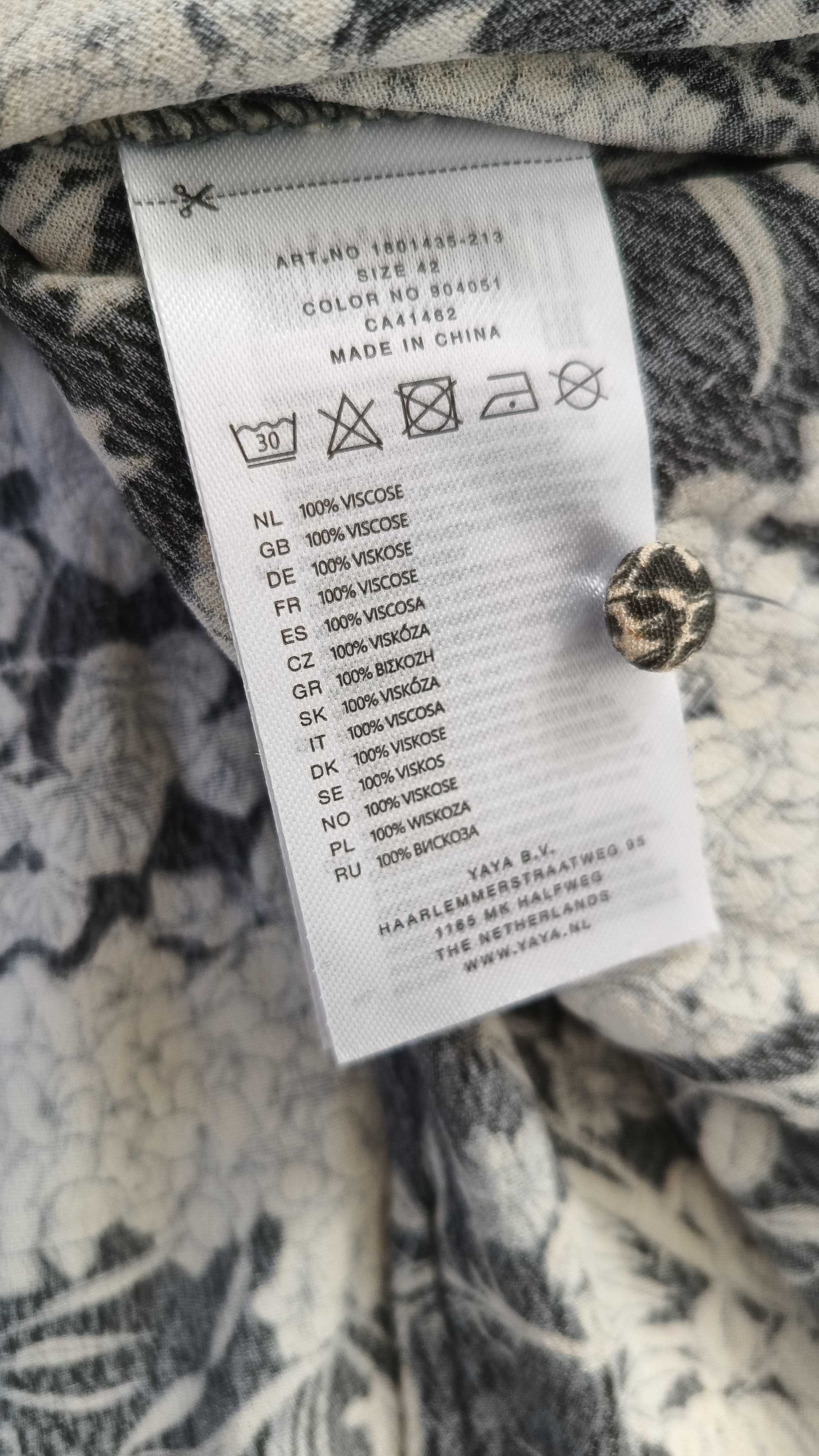 Piękna kopertowa sukienka