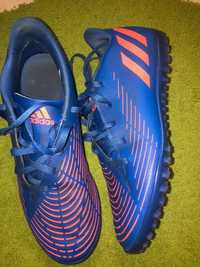 Żwirówki Adidas Predator 41, 26 cm