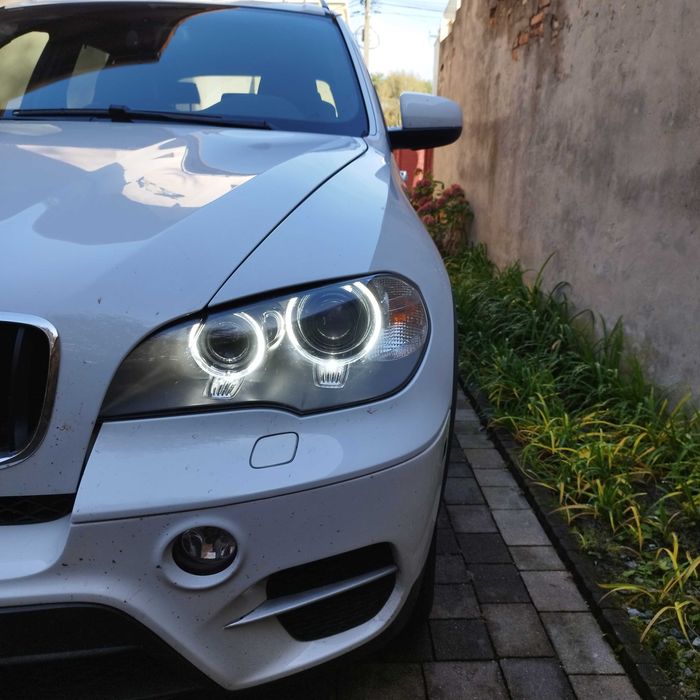 Lampy ksenonowe adaptacyjne  Bmw X5 E70 LIFT - z USA