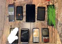 Zestaw starych telefonów (sony ericsson, htc, nokia)