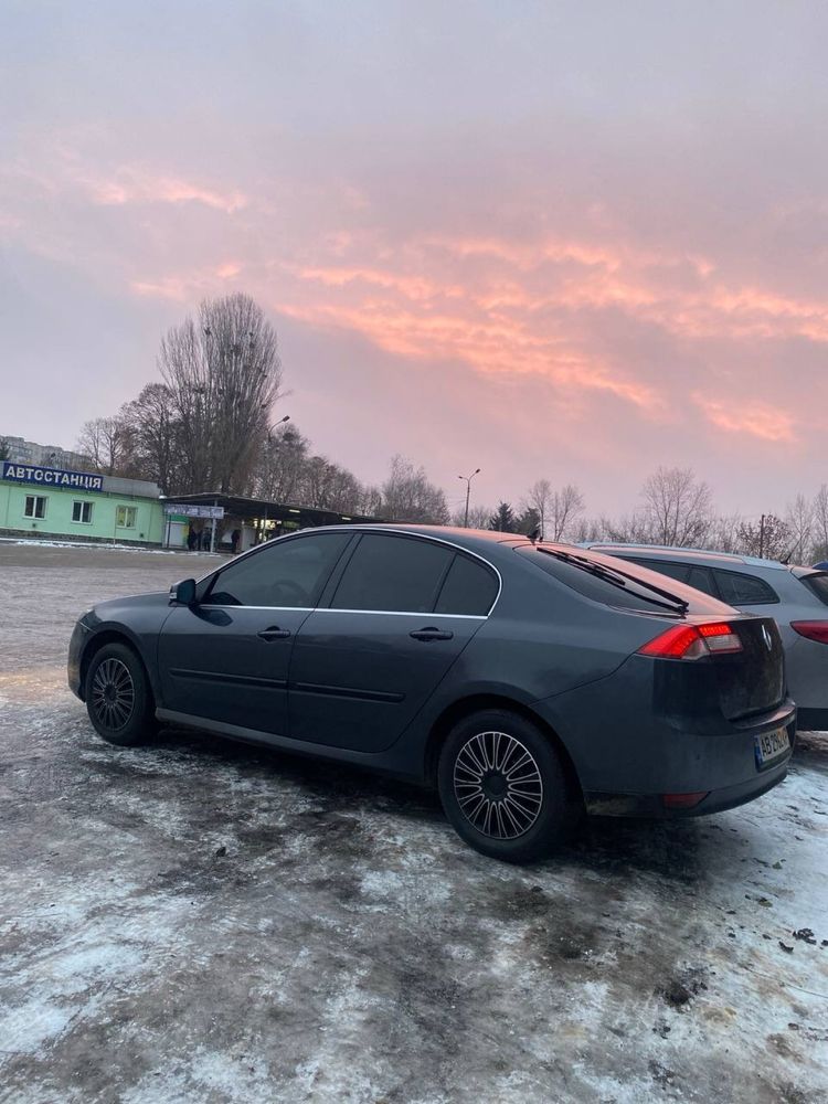 Продам Renault Laguna