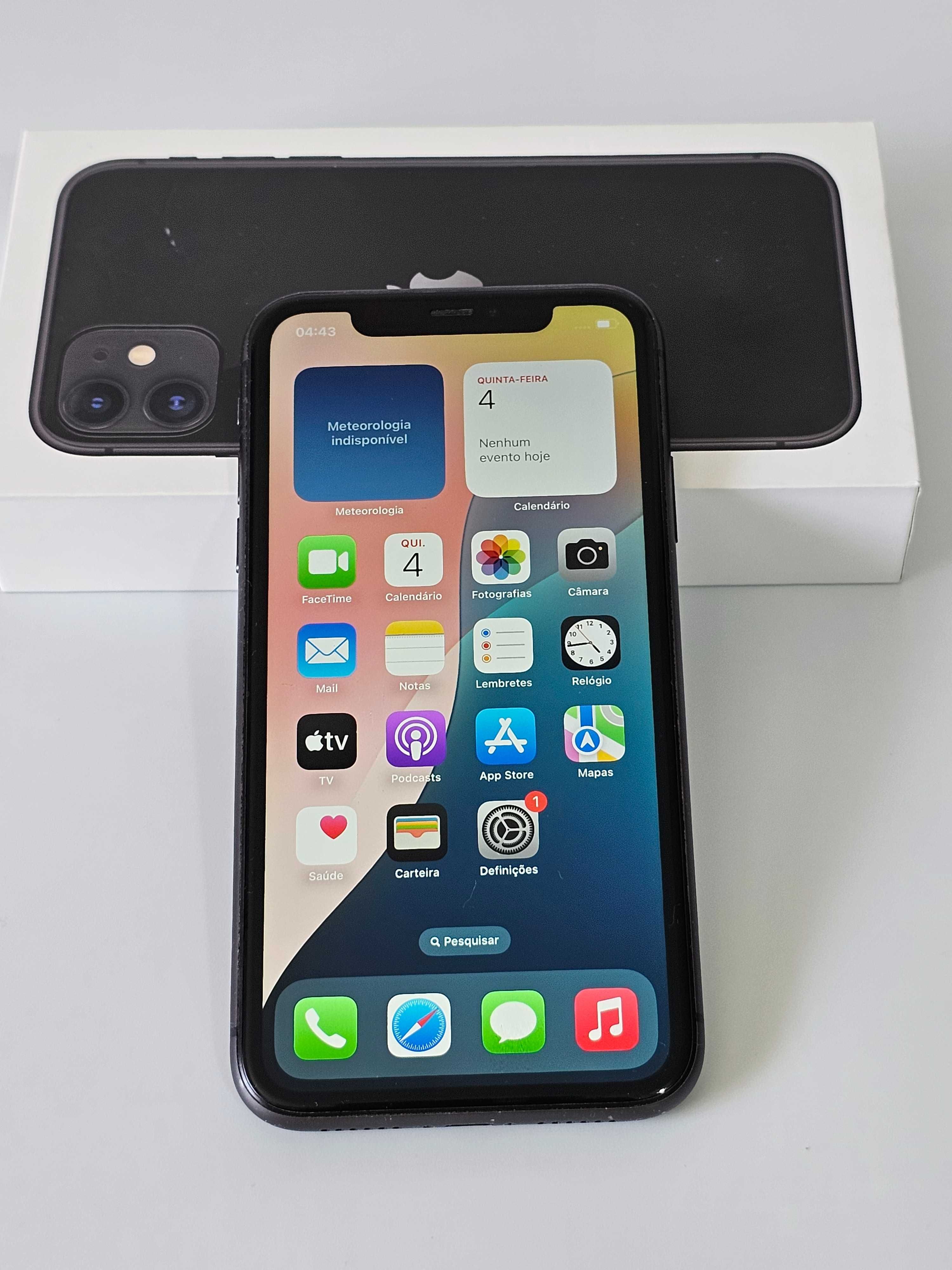 Iphone 11 com 128Gb em ótimo estado. Bateria a 73%. Tudo de origem