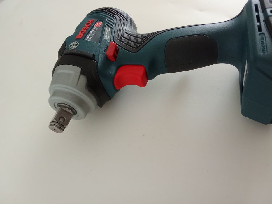 Bosch GDS 18 v -330hc akumulatorowy klucz udarowy nowy oryginał