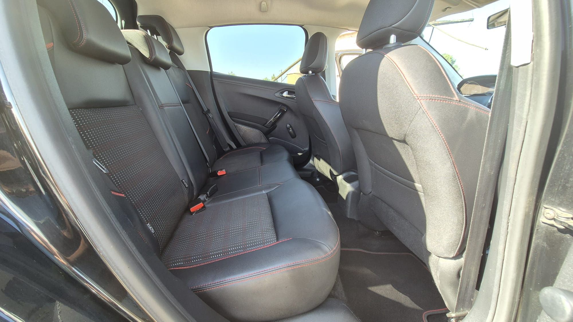 Peugeot 208 GT Line
