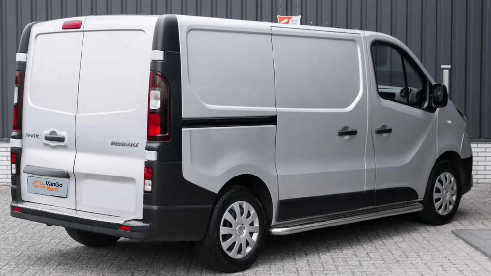 Wypożyczalnia wynajem aut dostawczych Renault Trafic BEZ LIMITU KM