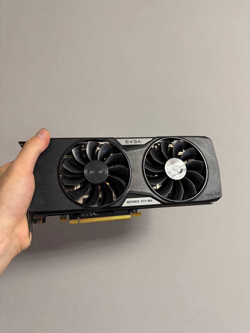 Ігрова відеокарта EVGA GeForce GTX 960 2GB GDDR5