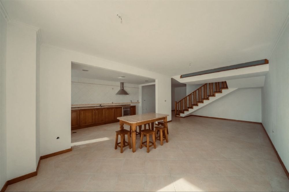 Apartamento Duplex Alto de São Domingos, Pacos de Ferreira