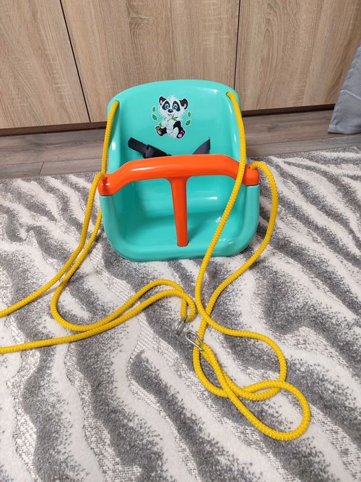 Гойдалка пластикова, гойдалка кімнатна