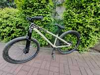 Rower Dirt Dartmoor 26player PRO Rozmiar S dh,fr,stunt