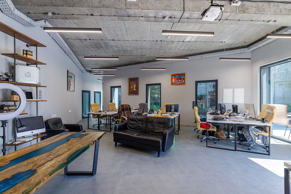 Продам сучасний офіс біля Цитаделі