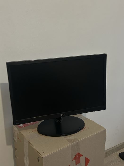 Монітор LG24 - Full HD