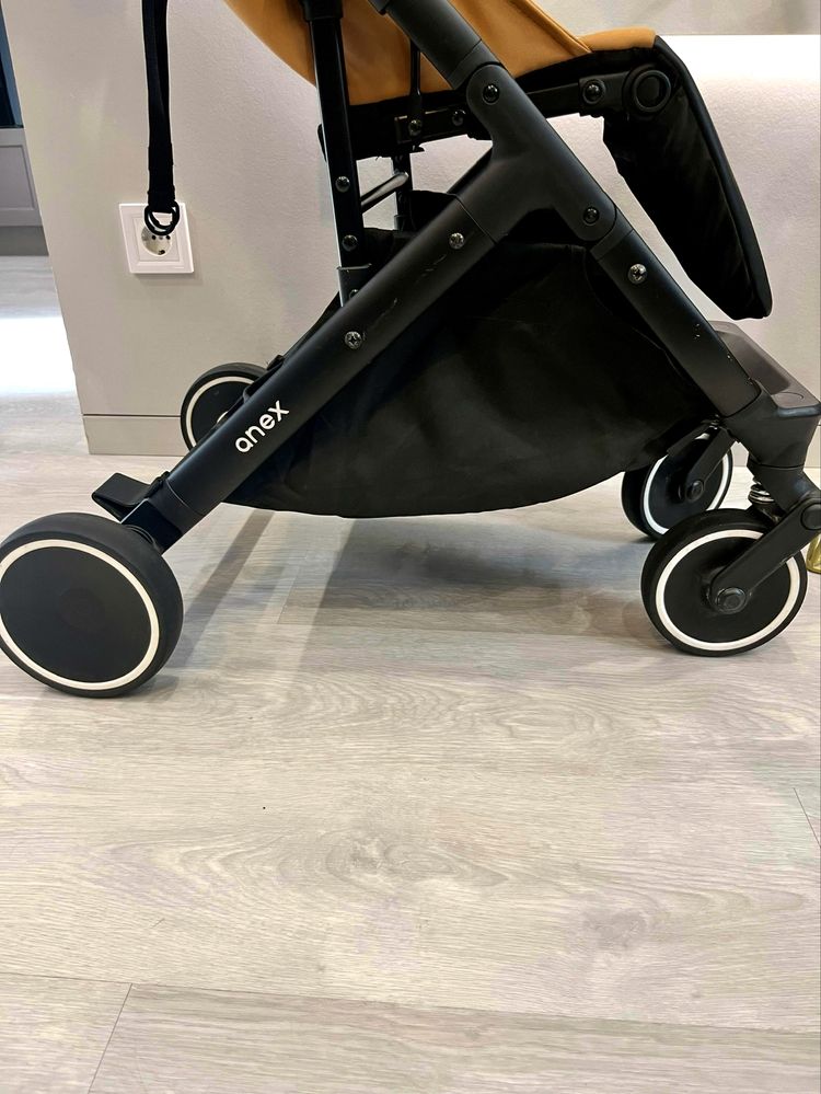Прогулянкова коляска Anex Air-X Toffee