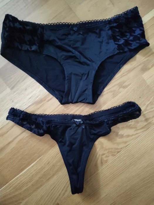 Czarne stringi i figi