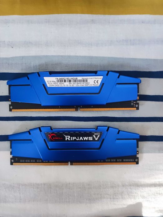 G.Skill Ripjaws V Blue DDR4 2400 2x8GB CL15