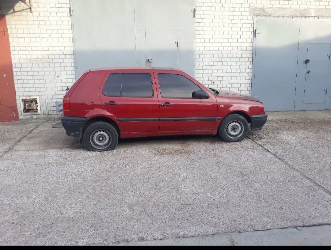 Vw Golf 3 Фольксваген  Бампер капот дверка багажник шрот разборка
