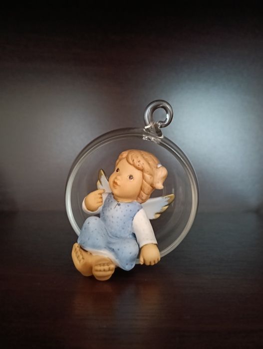 figurka aniołek bombka Goebel Nina i Marco szklana kula