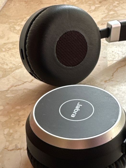 Bezprzewodowe słuchawki 
Jabra Evolve 65
