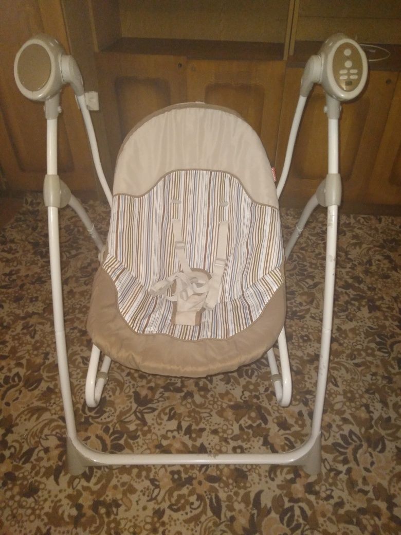 Кресло-качалка детская