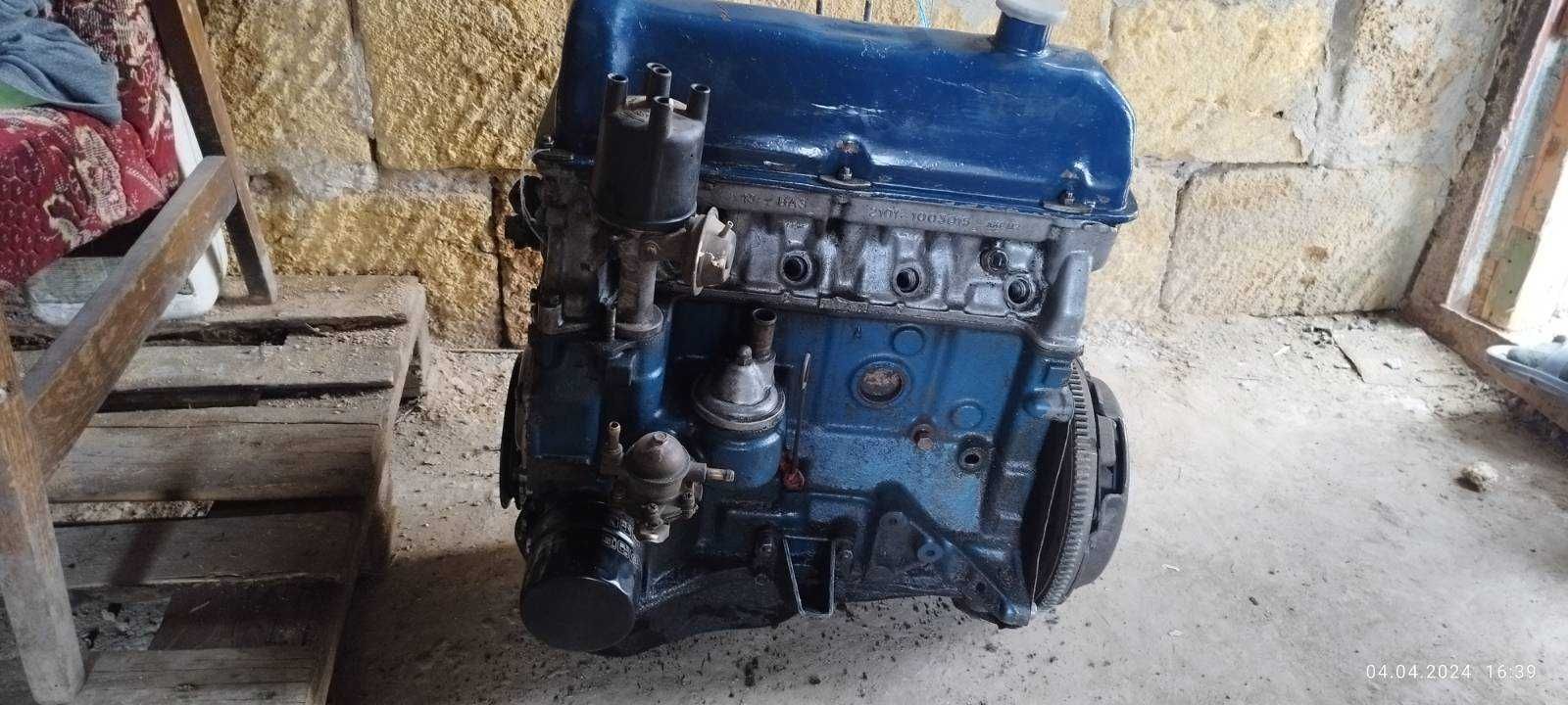 Двигатель на Ваз 2103