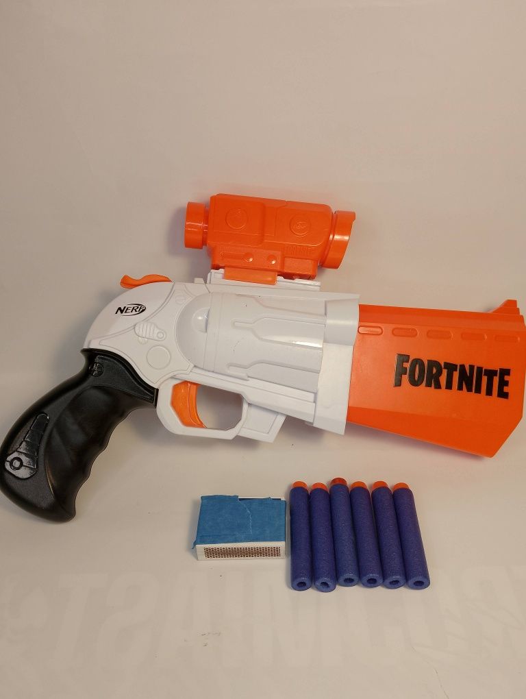 Wyrzutnia Nerf Fortnite SR + STRZAŁKI