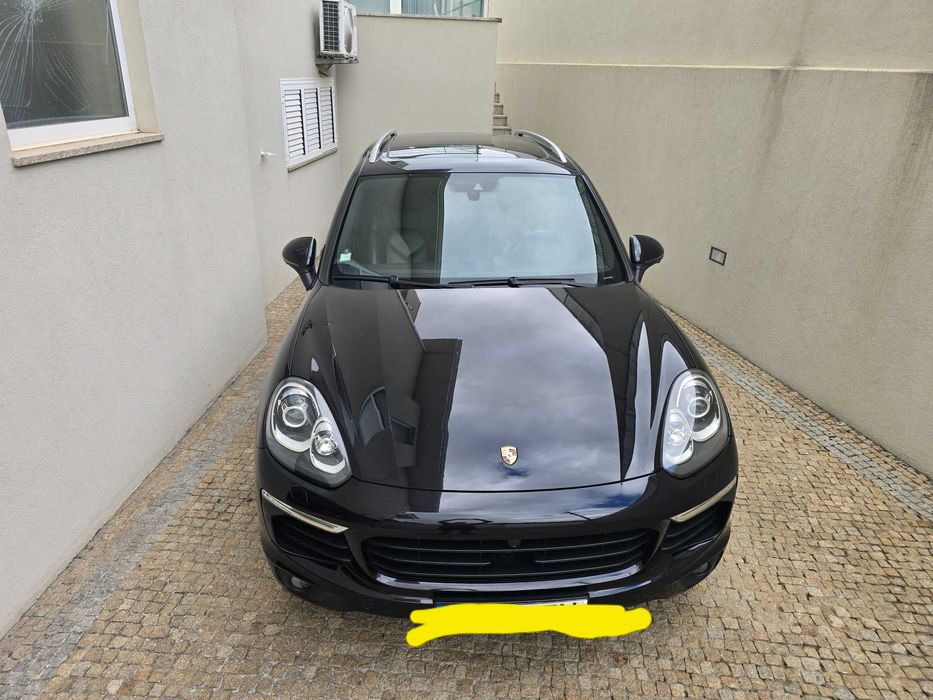 Porsche Cayenne S Hybrid 3.0