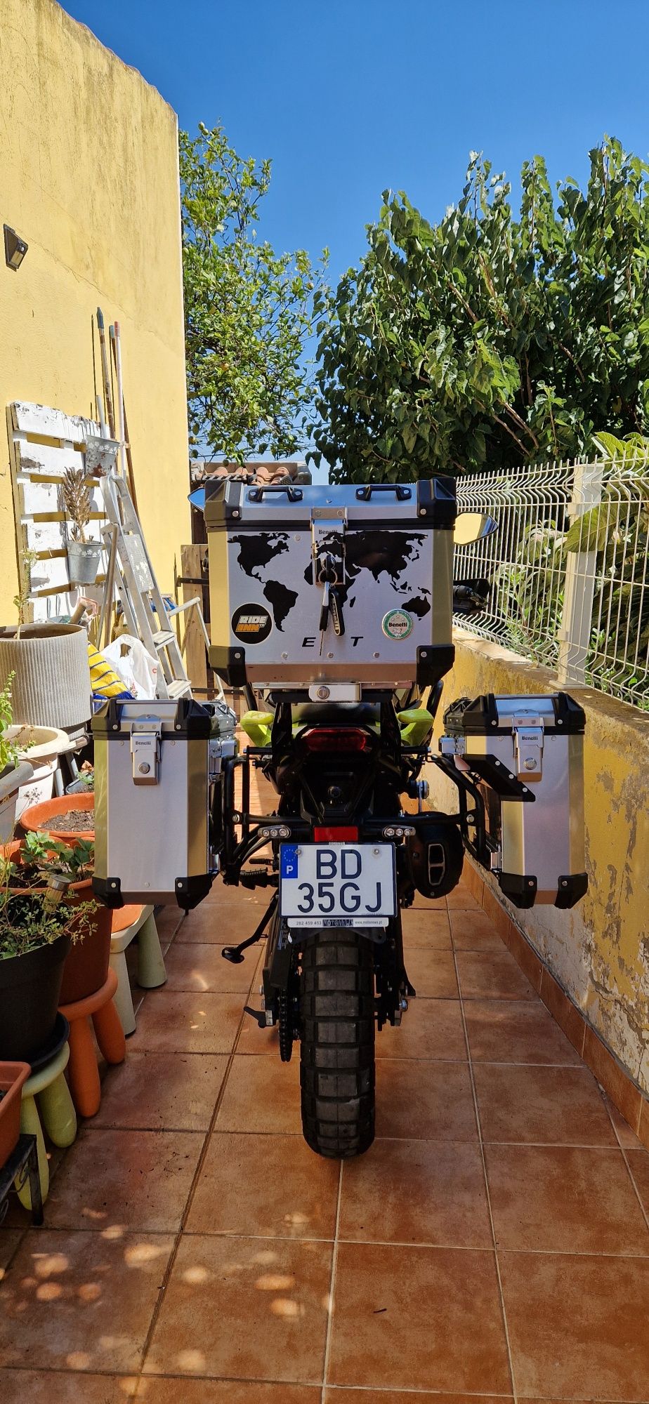 Benelli TRK 702X revisão 18.000 kms já efectuada