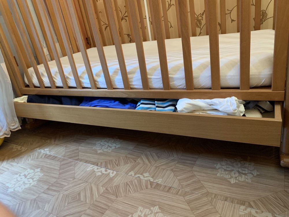 Дитяче ліжко Pila дерев‘яне