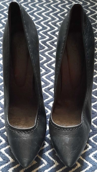 Sapatos pele lanidor 40