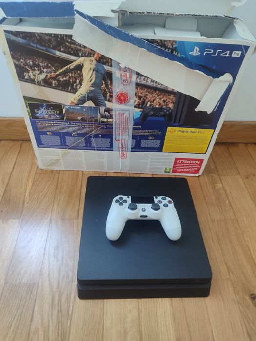 PlayStation 4 Slim 1 tb