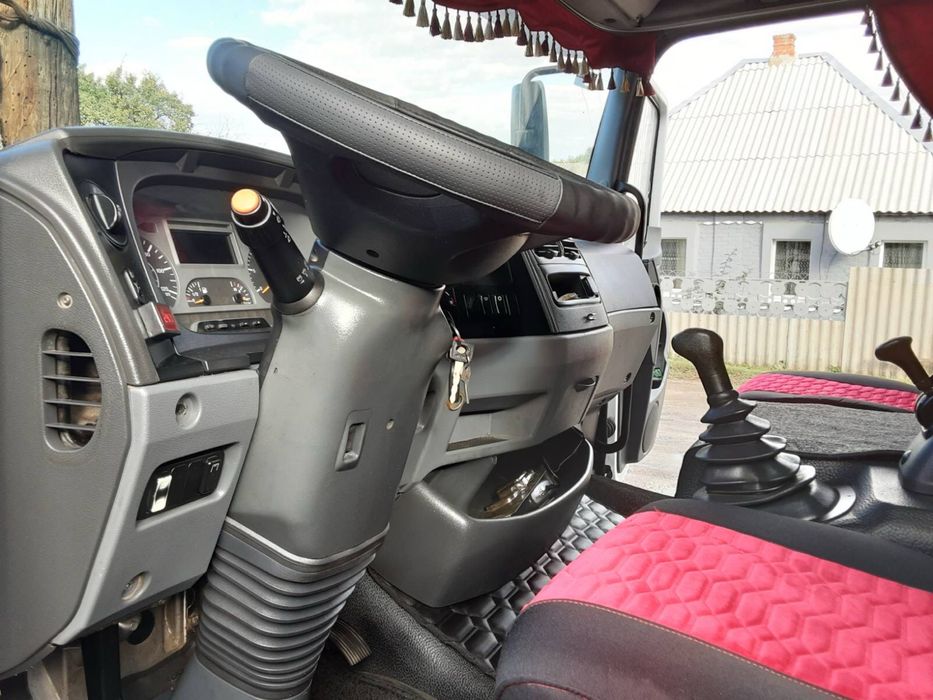 Продам мерседес атего 1218