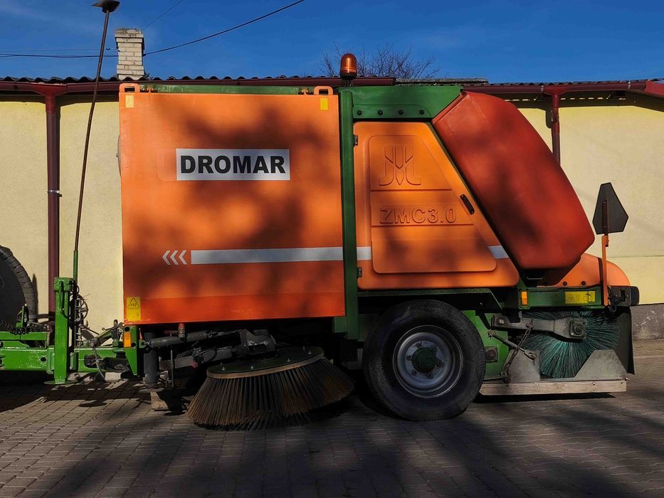 Zamiatarka elewatorowa Pronar zmc 3.0 Broddway Schmidt Broddson